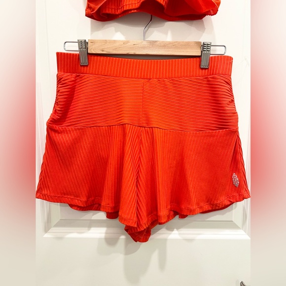 FREE PEOPLE Movement Plot Twist Short Set - Picture 4 of 9